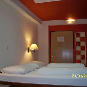 3* Hotell Carpymore